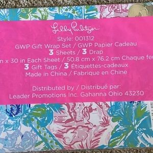 NWT Lilly Pulitzer Gift Wrapping Set